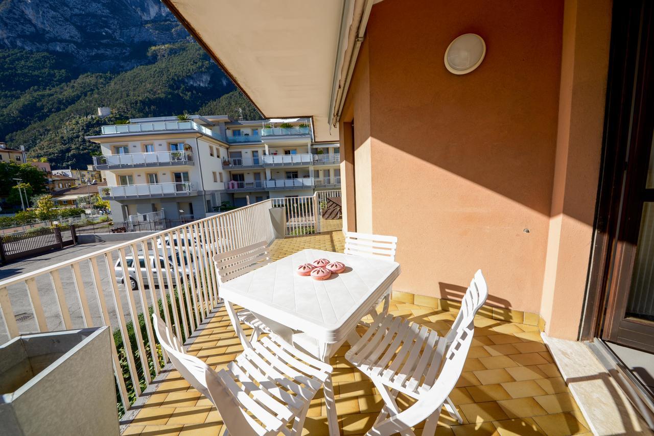 White Dream Apartment Riva del Garda Exterior photo